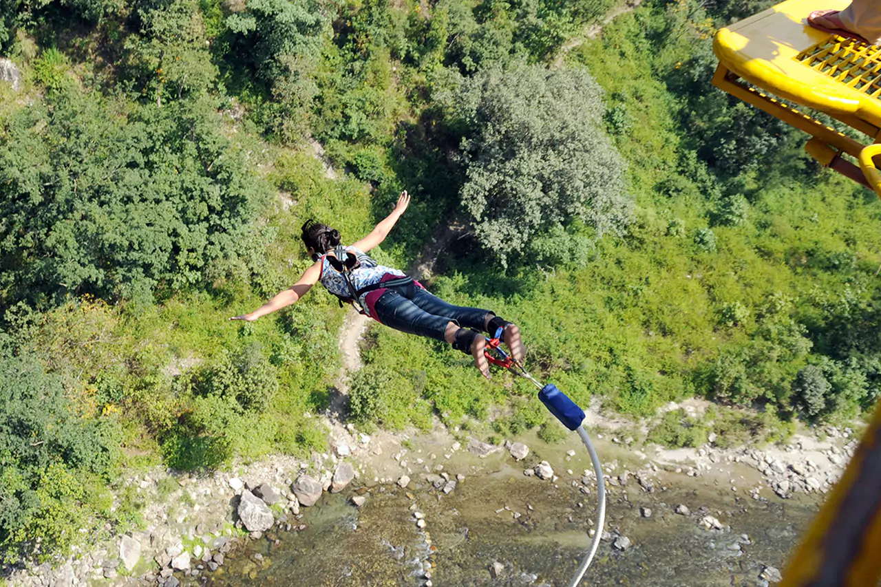 bungee jumping in rishikesh